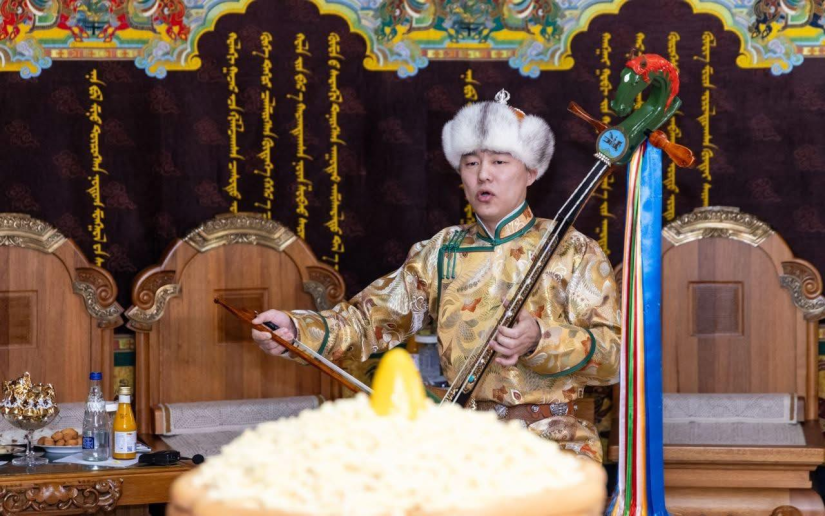 Монгол Улсын төрийн хан хуурч үе залгамжлан томилогдов