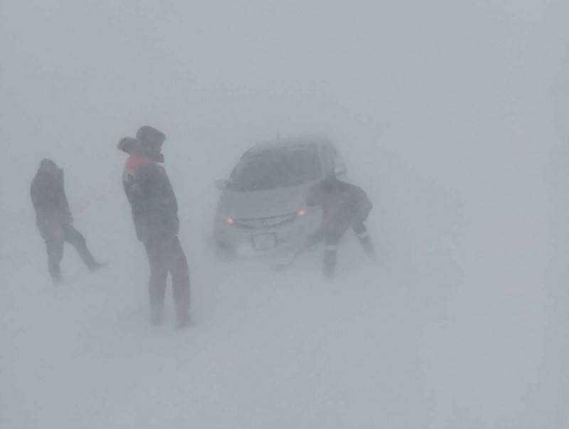 Сар шинийн өдрүүдэд 93 хүний амь насыг авран хамгааллаа